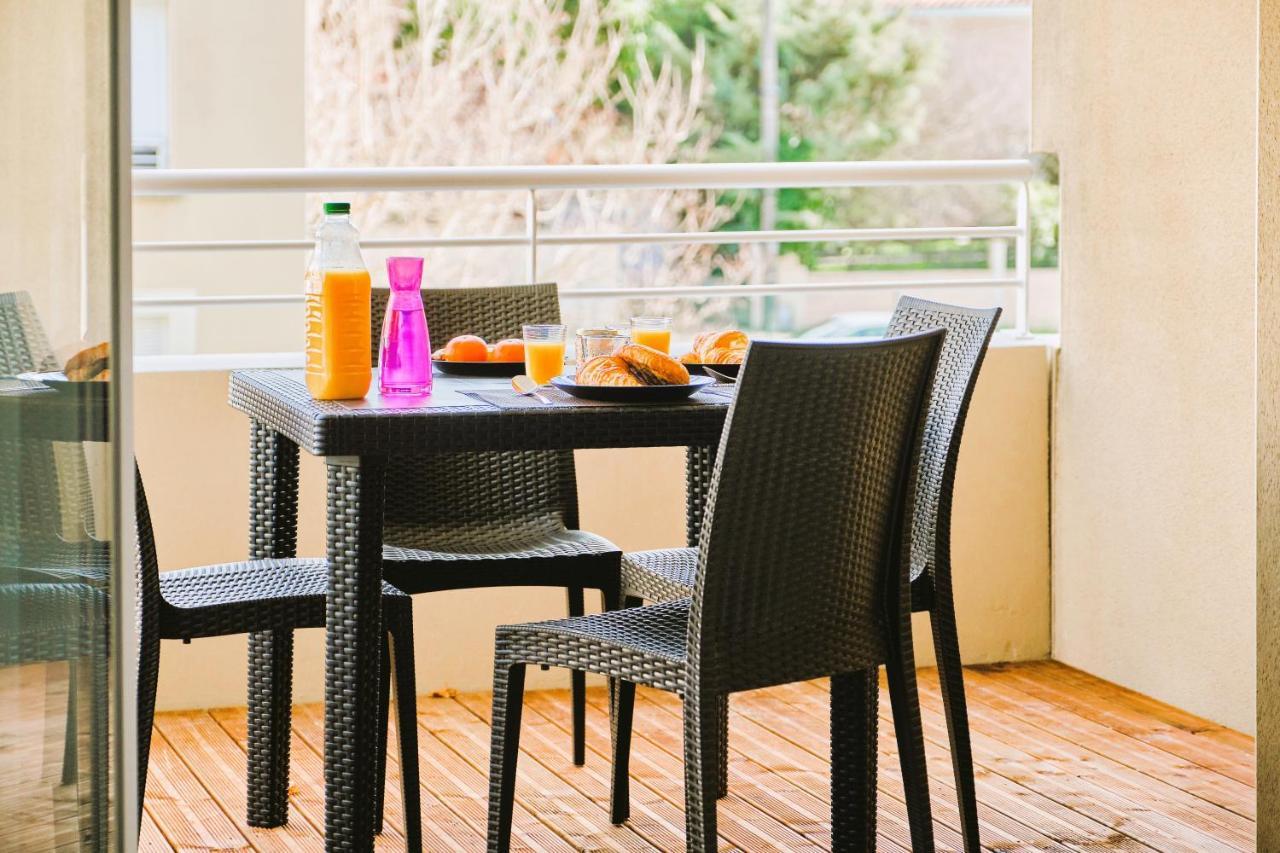 Tout Confort ! Calme, Climatisation, Piscine, Parking Gratuit, Grande Terrasse, Netflix, Wifi قرقشونه المظهر الخارجي الصورة