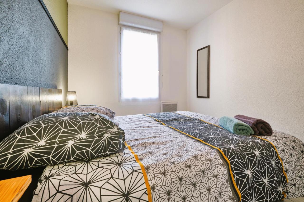 Tout Confort ! Calme, Climatisation, Piscine, Parking Gratuit, Grande Terrasse, Netflix, Wifi قرقشونه المظهر الخارجي الصورة